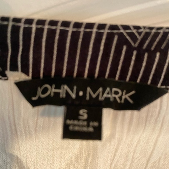 John Mark Women's Pullover Blouse - Picture 5 of 7